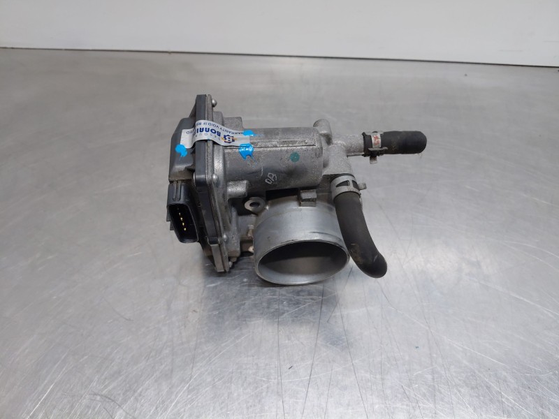 Recambio de caja mariposa para toyota corolla (e21) hybrid referencia OEM IAM 220300T110  