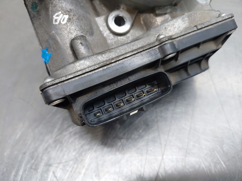 Recambio de caja mariposa para toyota corolla (e21) hybrid referencia OEM IAM 220300T110  