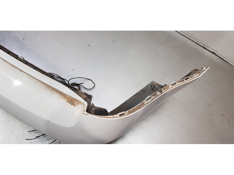 Recambio de paragolpes trasero para volkswagen caddy ocio trendline bluemotion referencia OEM IAM 2K5807417GRU 2K5807417 2K58074 Recambio de paragolpes trasero para volkswagen caddy ocio trendline bluemotion referencia OEM IAM 2K5807417GRU 2K5807417 2K58074