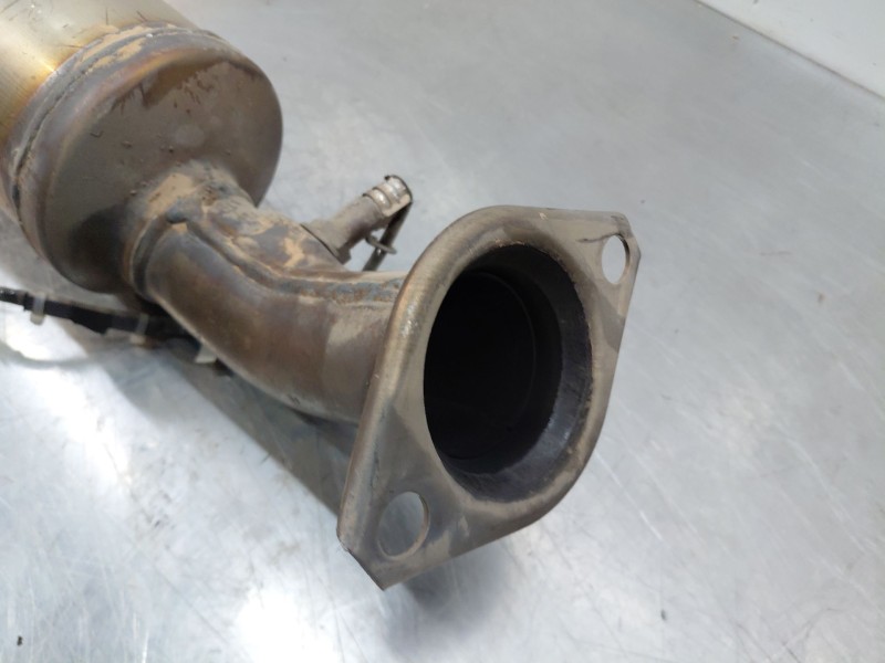 Recambio de catalizador para toyota c-hr hybrid referencia OEM IAM   