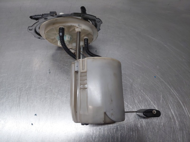 Recambio de aforador para kia carens ( ) drive referencia OEM IAM   