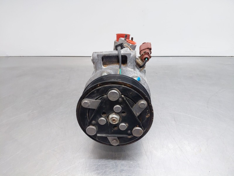 Recambio de compresor aire acondicionado para volkswagen polo life referencia OEM IAM   