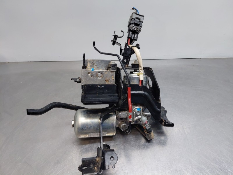 Recambio de abs para toyota corolla touring sports (e21) hybrid referencia OEM IAM   