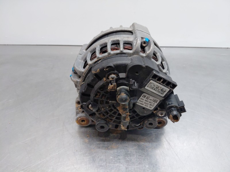 Recambio de alternador para volkswagen polo life referencia OEM IAM   