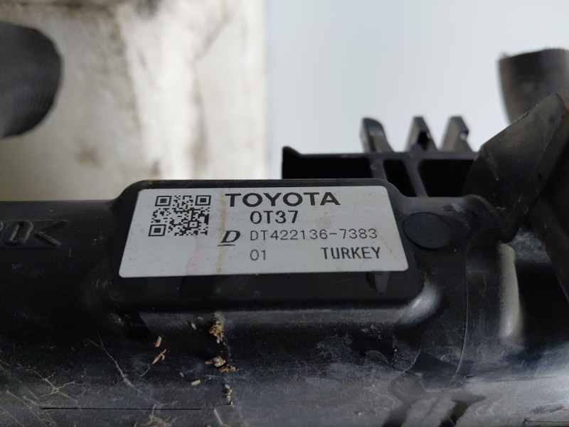 Recambio de radiador agua para toyota c-hr hybrid referencia OEM IAM 164000T371  