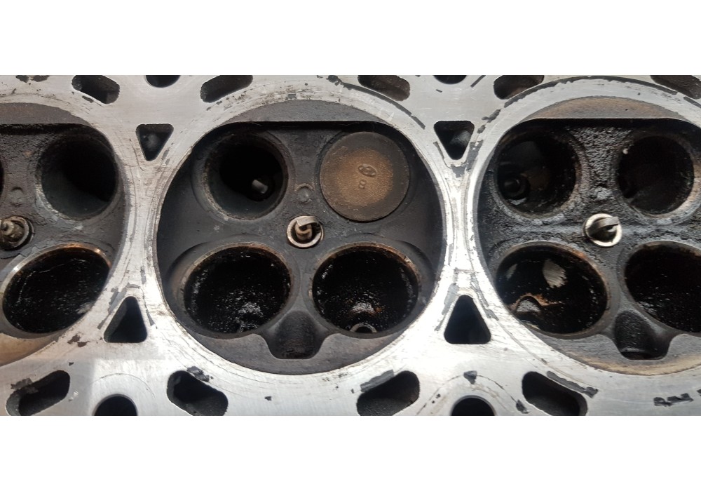 Recambio de culata para kia sportage basic 2wd referencia OEM IAM 221102B755  