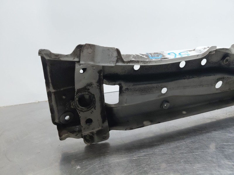 Recambio de travesaño superior para toyota corolla (e21) hybrid referencia OEM IAM   