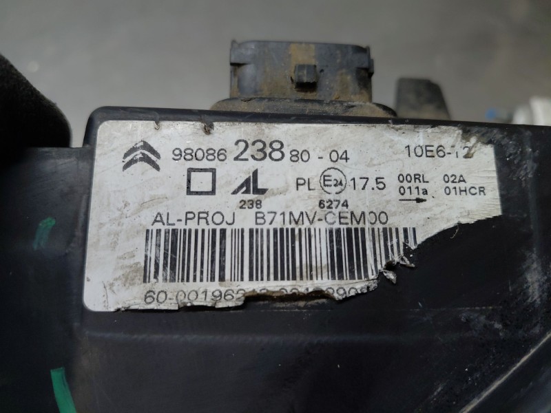 Recambio de faro izquierdo para citroën c4 ii (nc_) 1.6 bluehdi 100 referencia OEM IAM   