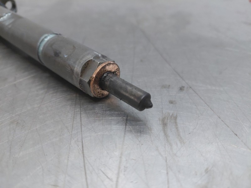 Recambio de inyector para peugeot 607 (9d, 9u) 2.2 hdi referencia OEM IAM   