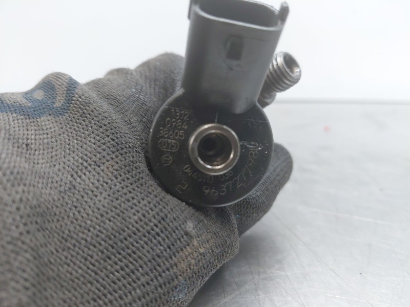 Recambio de inyector para peugeot 607 (9d, 9u) 2.2 hdi referencia OEM IAM   