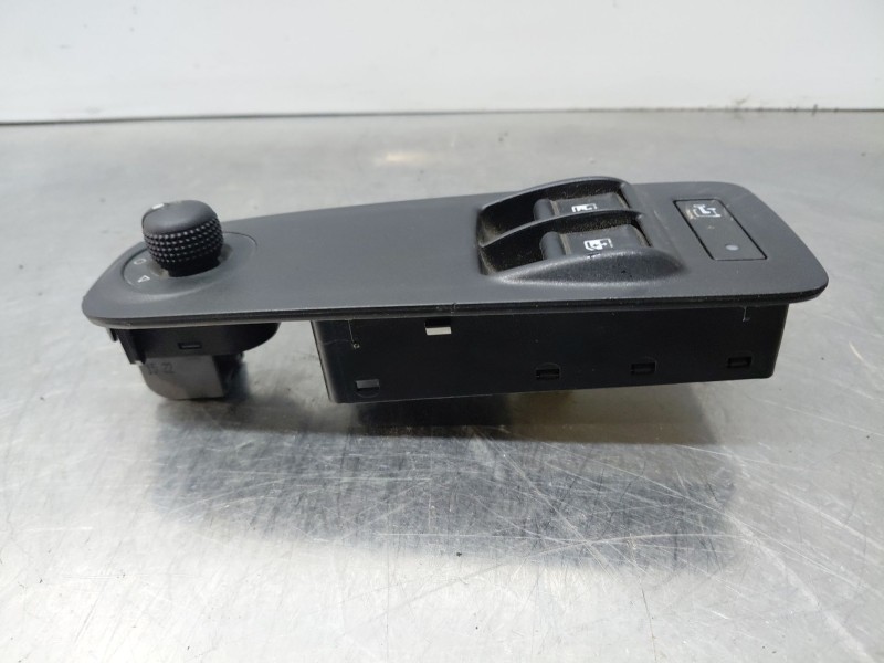 Recambio de mando elevalunas delantero izquierdo para fiat ducato furgón multijet referencia OEM IAM   