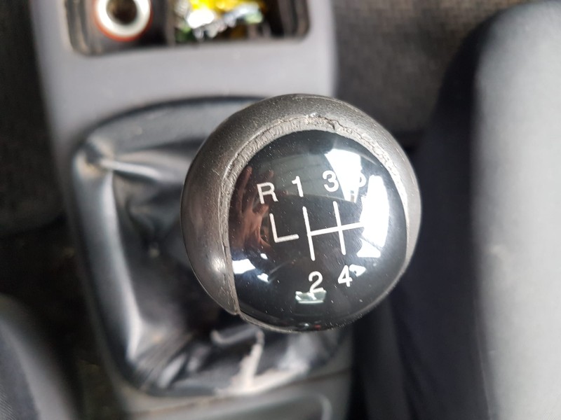 seat cordoba berlina (6k2) del año 2001