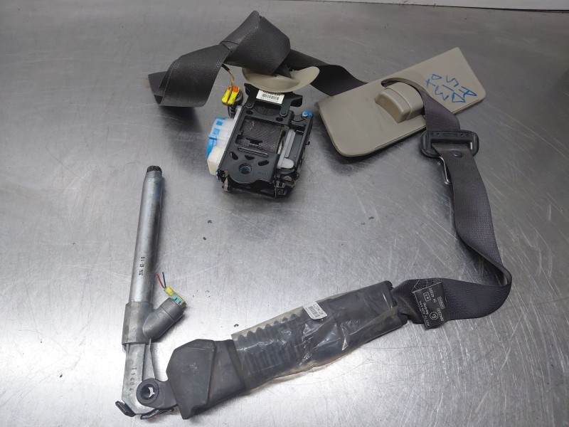 Recambio de cinturon seguridad delantero izquierdo para kia carens ( ) drive referencia OEM IAM   