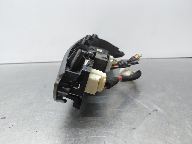 Recambio de mando elevalunas delantero izquierdo para kia carens ( ) drive referencia OEM IAM   