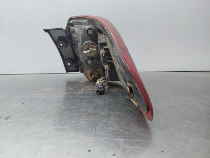 Recambio de piloto trasero izquierdo para kia carens ( ) drive referencia OEM IAM   