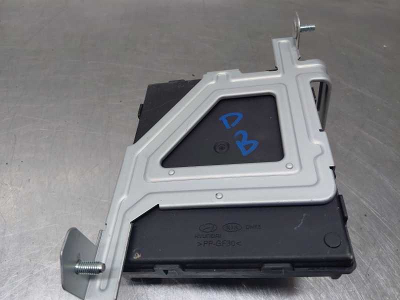 Recambio de modulo confort para kia ceed sportswagon eco dynamics referencia OEM IAM 954A0J7700  