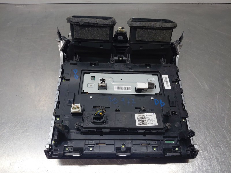 Recambio de pantalla multifuncion para hyundai tucson tecno sky referencia OEM IAM   