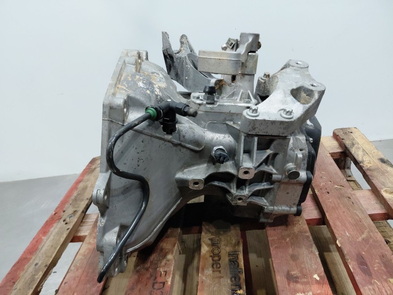 Recambio de caja cambios para opel corsa e design referencia OEM IAM 24586215  