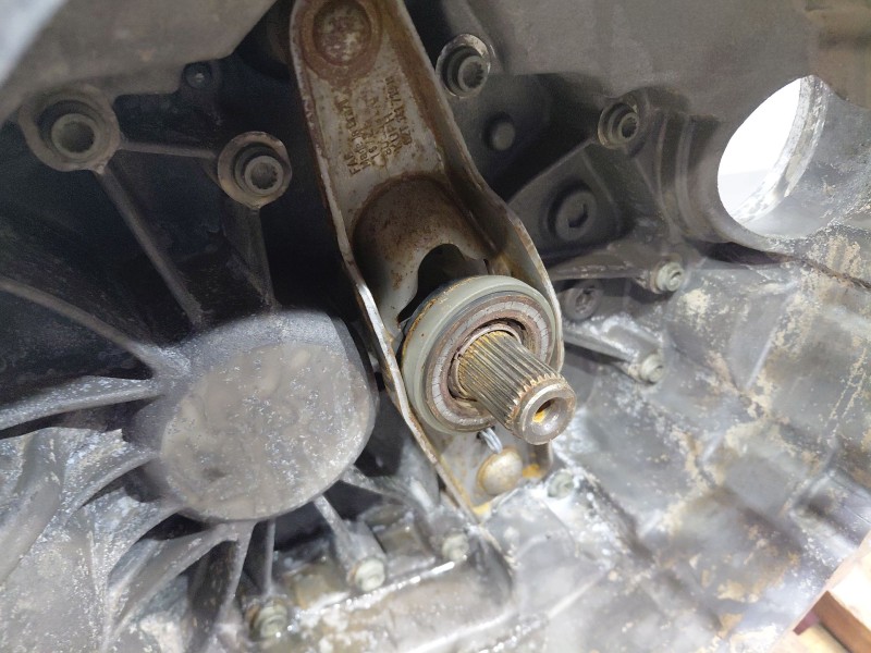 Recambio de caja cambios para volkswagen polo life referencia OEM IAM USM 0DF300045L 0DF300045LX