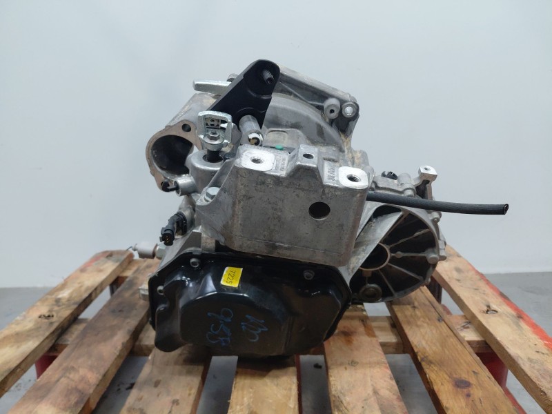 Recambio de caja cambios para volkswagen polo life referencia OEM IAM USM 0DF300045L 0DF300045LX