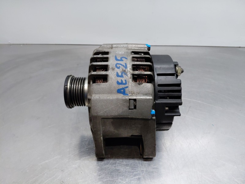 Recambio de alternador para renault laguna ii grandtour (kg0/1_) 1.9 dci (kg0g) referencia OEM IAM   