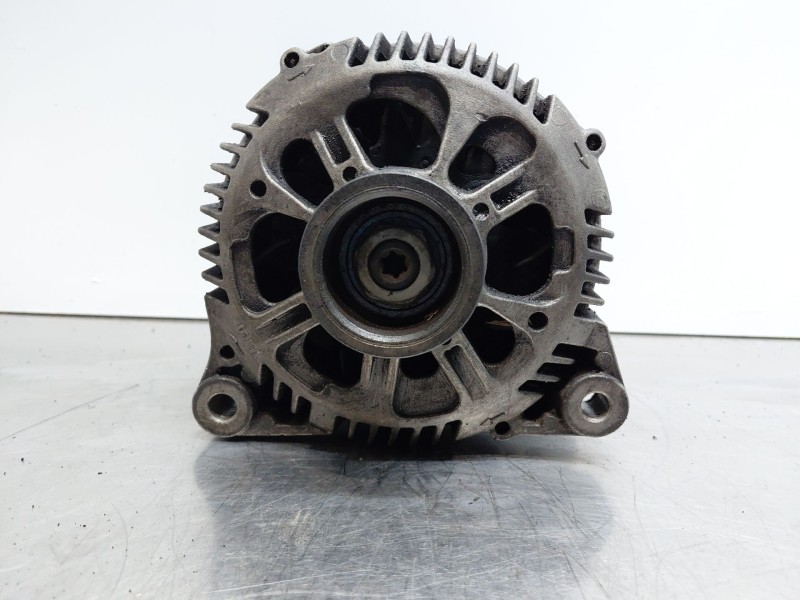 Recambio de alternador para peugeot 607 (9d, 9u) 2.2 hdi referencia OEM IAM   