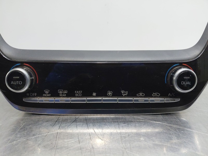 Recambio de mando climatizador para toyota corolla (e21) hybrid referencia OEM IAM 5590002E10  