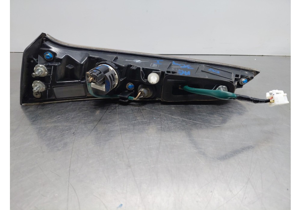 Recambio de piloto trasero izquierdo interior para toyota corolla (e21) hybrid referencia OEM IAM 8159102770  