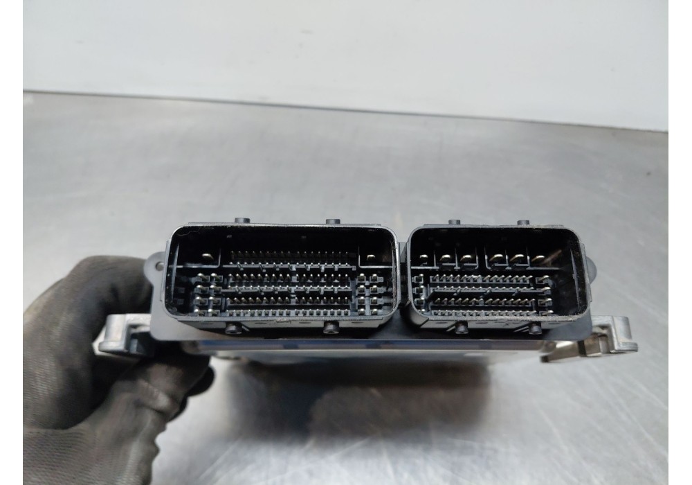 Recambio de centralita motor uce para citroën c4 ii (nc_) 1.6 bluehdi 100 referencia OEM IAM   