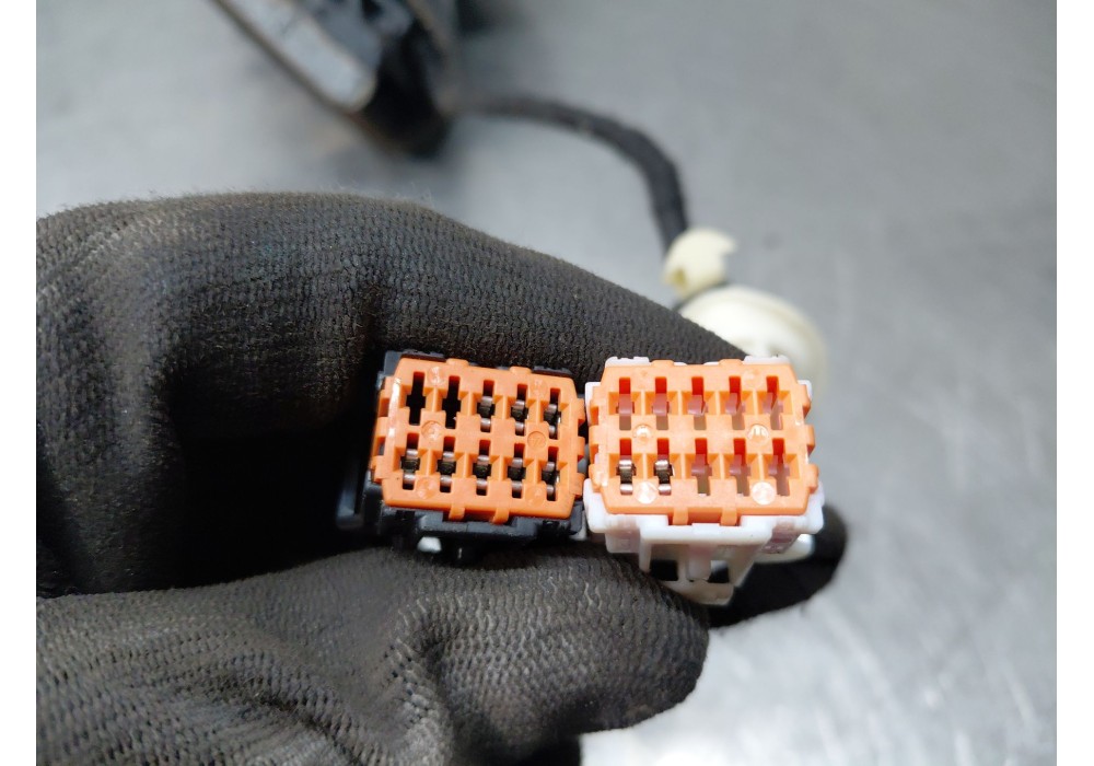 Recambio de retrovisor izquierdo para citroën c4 ii (nc_) 1.6 bluehdi 100 referencia OEM IAM   