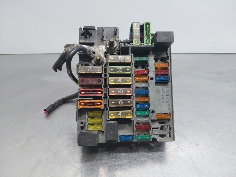 Recambio de caja reles / fusibles para peugeot 607 (9d, 9u) 2.2 hdi referencia OEM IAM   