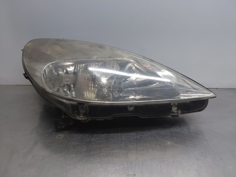 Recambio de faro derecho para peugeot 607 (9d, 9u) 2.2 hdi referencia OEM IAM   