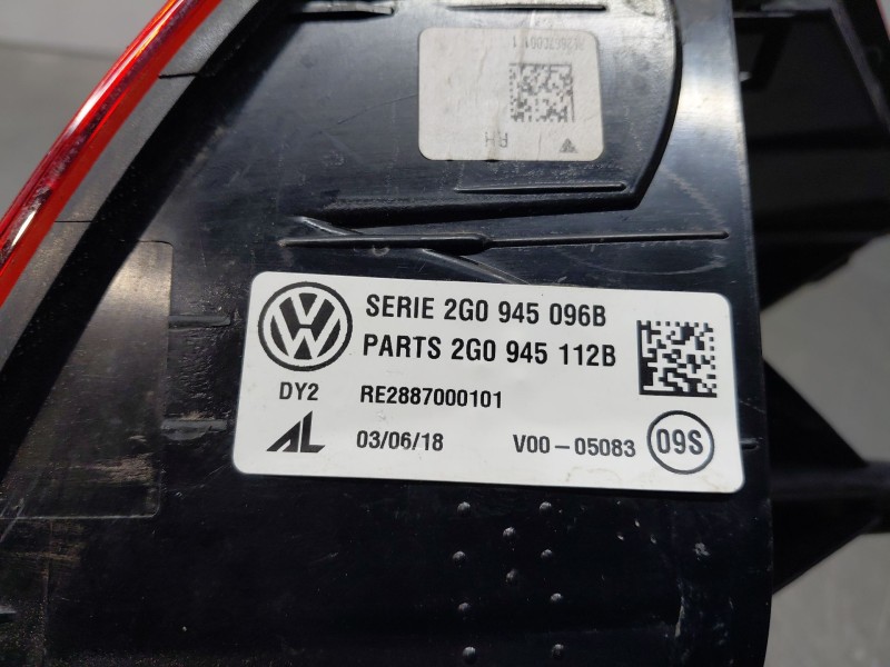 Recambio de piloto trasero derecho para volkswagen polo life referencia OEM IAM 2G0945096B  