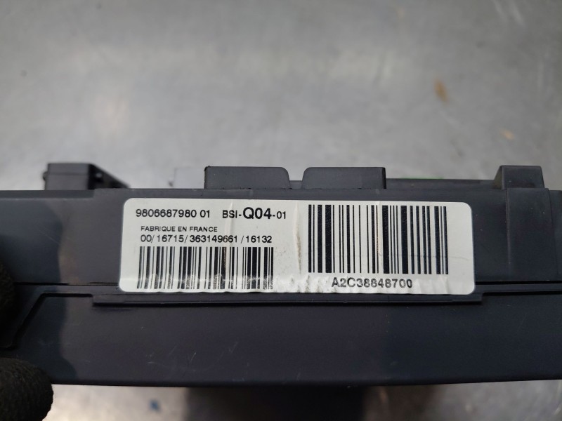 Recambio de caja reles / fusibles para citroën c4 ii (nc_) 1.6 bluehdi 100 referencia OEM IAM   