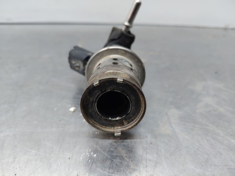Recambio de inyector para citroën c4 ii (nc_) 1.6 bluehdi 100 referencia OEM IAM   