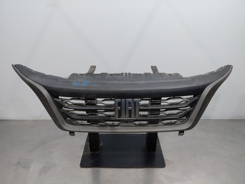 Recambio de rejilla delantera para fiat ducato furgón multijet referencia OEM IAM   