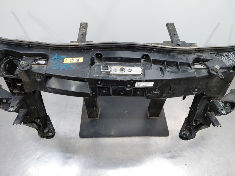 Recambio de panel frontal para mercedes-benz sprinter iii furgón fwd kl3a4 referencia OEM IAM   