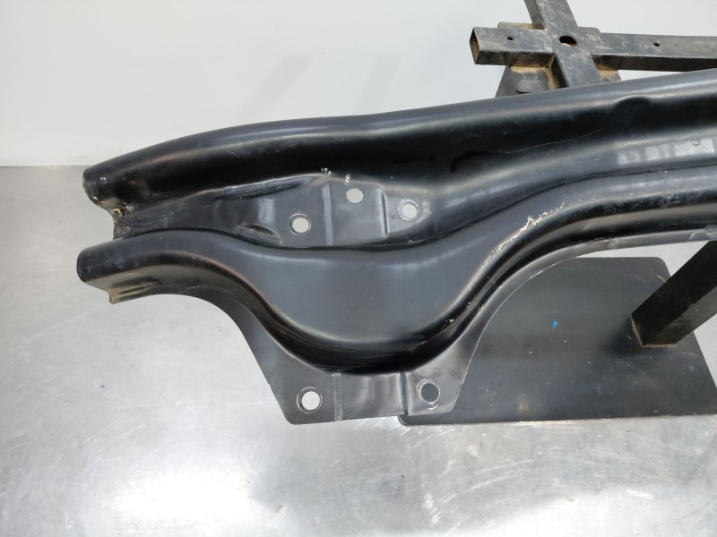 Recambio de refuerzo paragolpes delantero para mercedes-benz sprinter iii furgón fwd kl3a4 referencia OEM IAM   