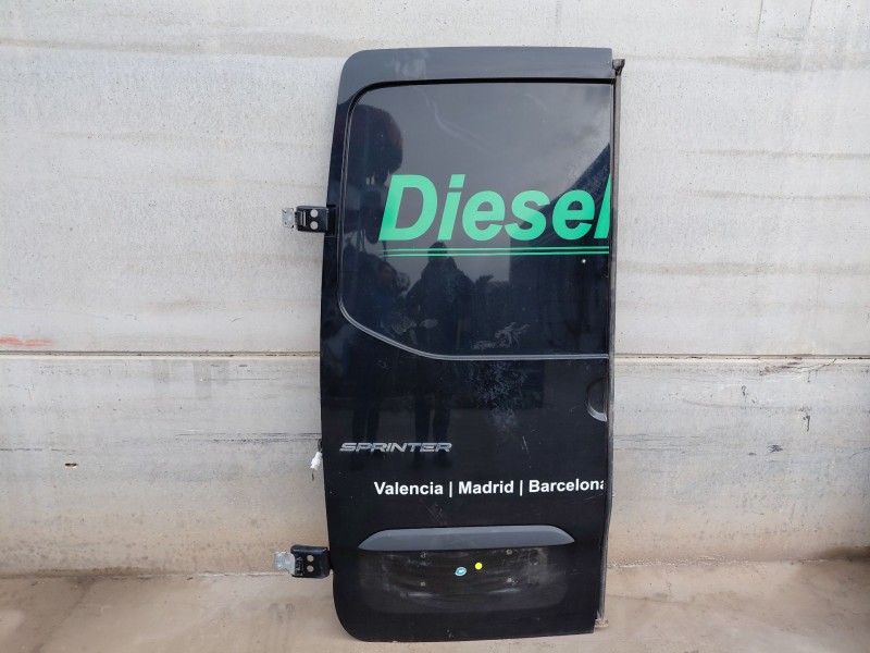 Recambio de puerta trasera izquierda para mercedes-benz sprinter iii furgón fwd kl3a4 referencia OEM IAM   