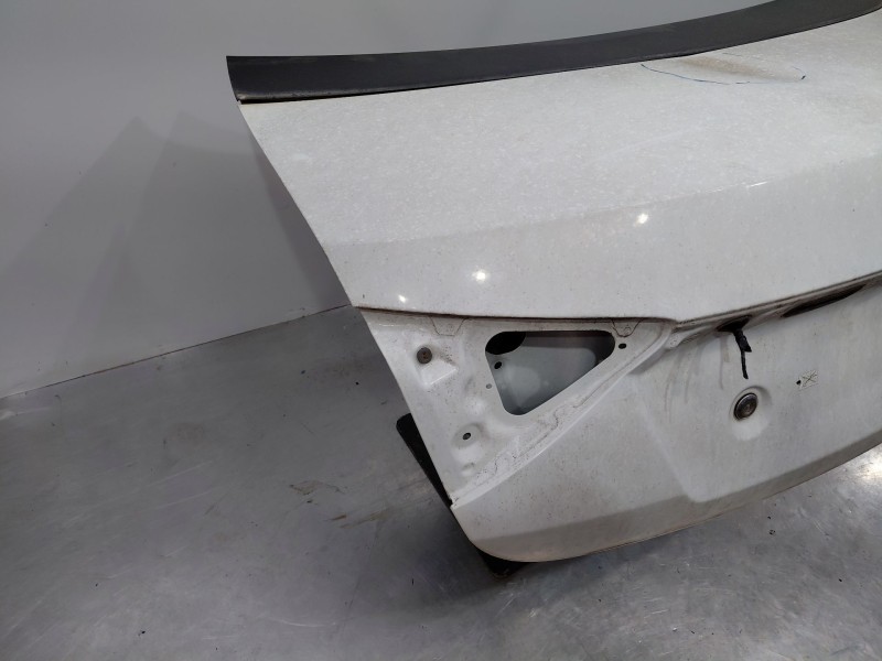 Recambio de porton trasero para renault fluence z.e. expression referencia OEM IAM   