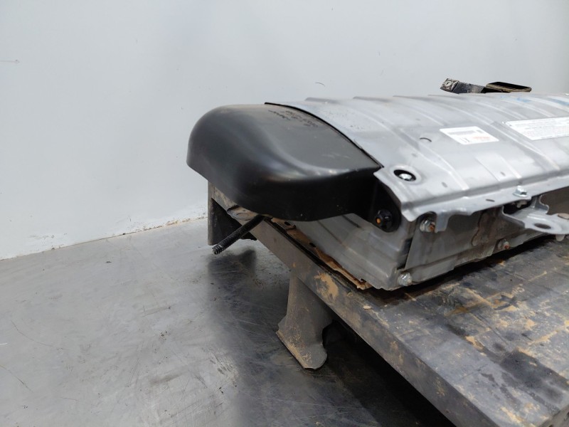 Recambio de bateria para toyota c-hr hybrid referencia OEM IAM G951047130  