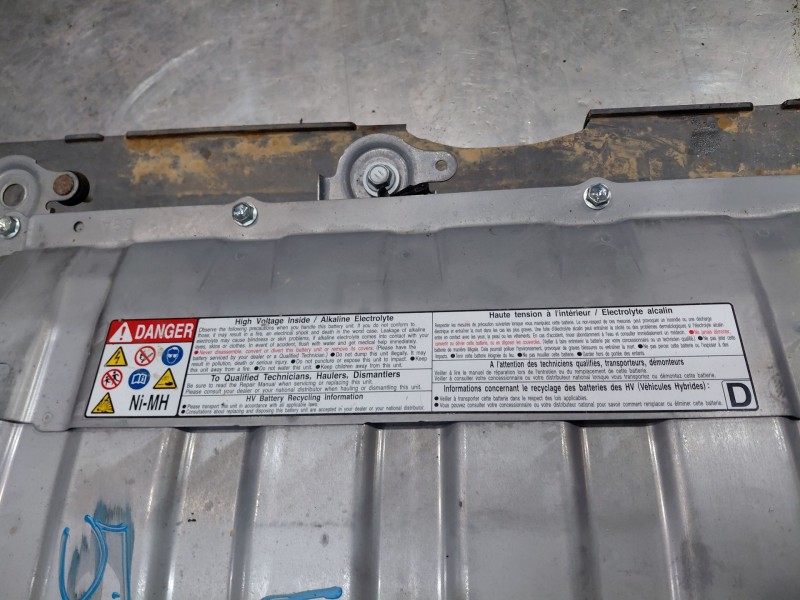 Recambio de bateria para toyota c-hr hybrid referencia OEM IAM G951047130  