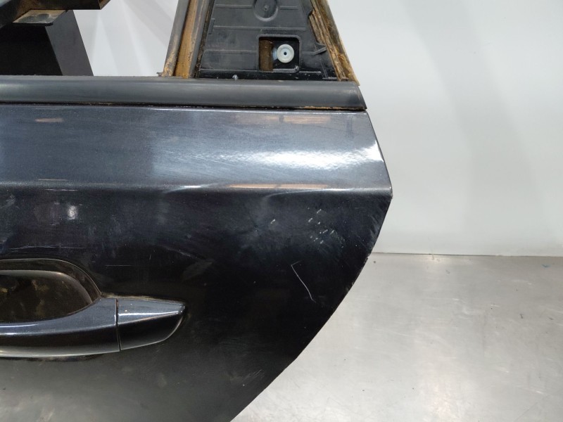 Recambio de puerta trasera izquierda para peugeot 508 sw gt line referencia OEM IAM   