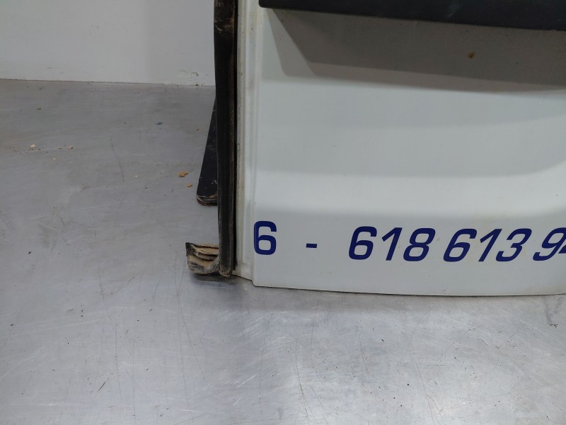 Recambio de puerta trasera derecha para dacia dokker acces referencia OEM IAM   