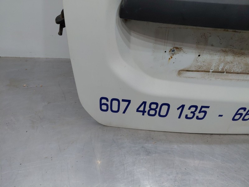 Recambio de puerta trasera izquierda para dacia dokker acces referencia OEM IAM   