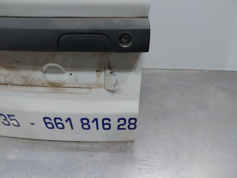 Recambio de puerta trasera izquierda para dacia dokker acces referencia OEM IAM   