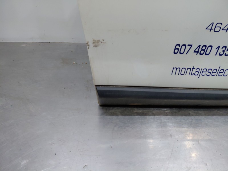 Recambio de puerta delantera derecha para dacia dokker acces referencia OEM IAM   