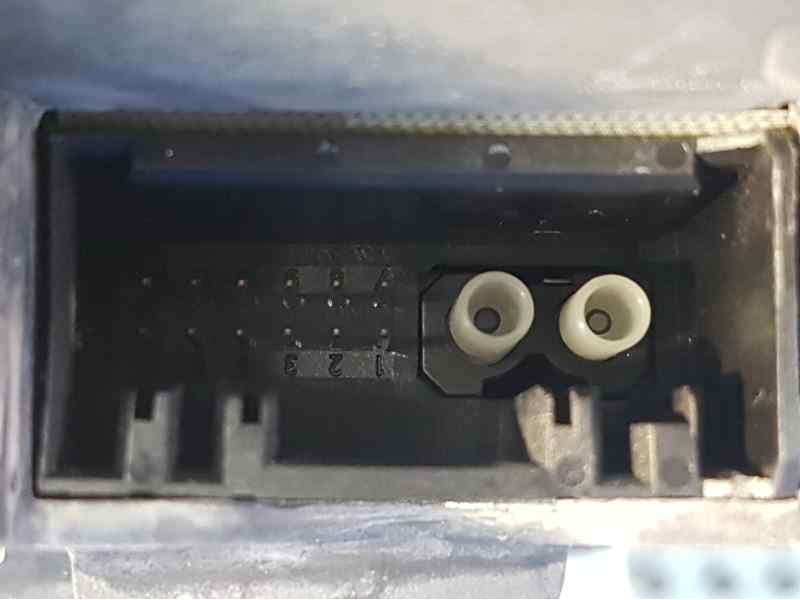 Recambio de pantalla multifuncion para bmw serie 7 (e65/e66) 745i referencia OEM IAM 65826921572  