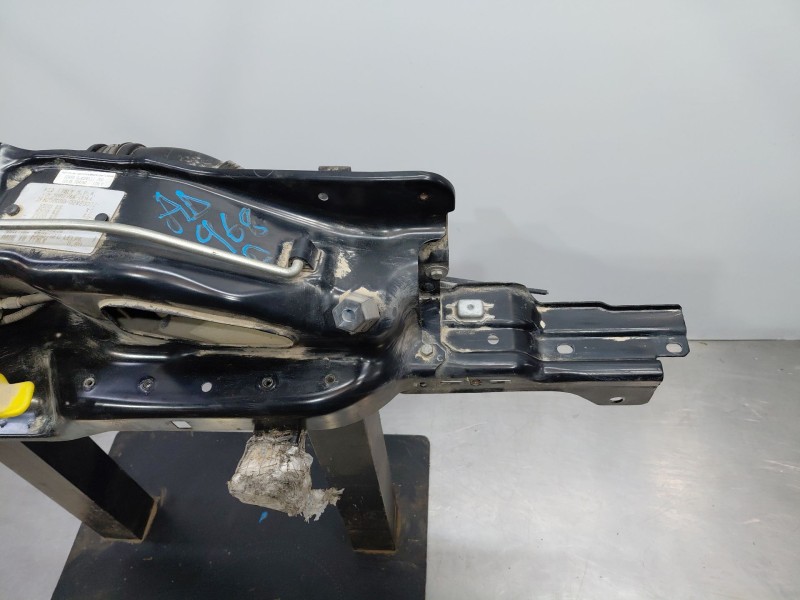 Recambio de travesaño superior para fiat ducato furgón multijet referencia OEM IAM   