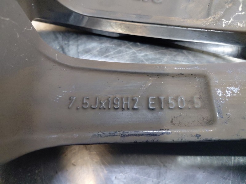 Recambio de llanta para volvo v90 kombi momentum referencia OEM IAM   